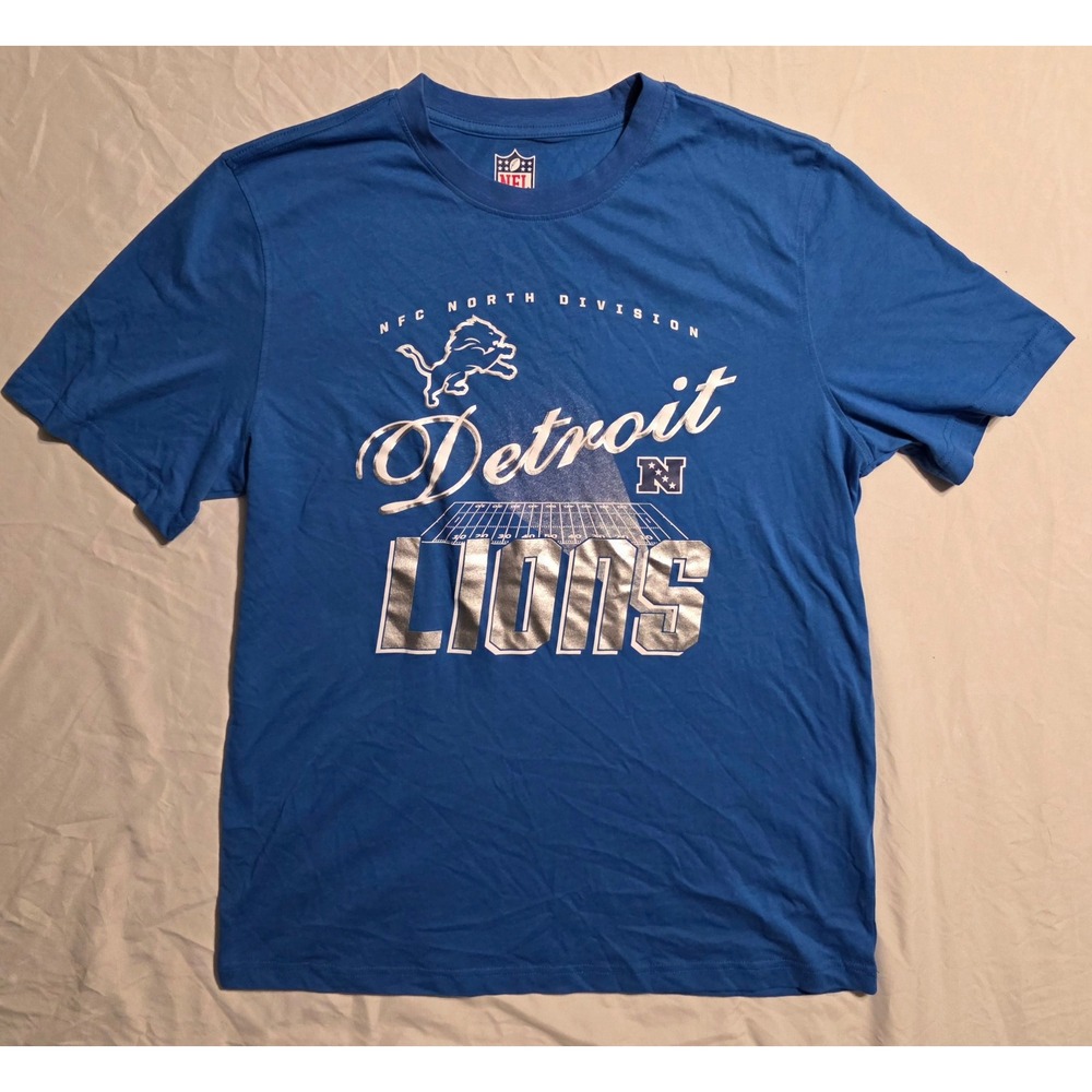 Detroit Lions NFL Men's Large Blue Graphic T Shirt NFC North Football Tee